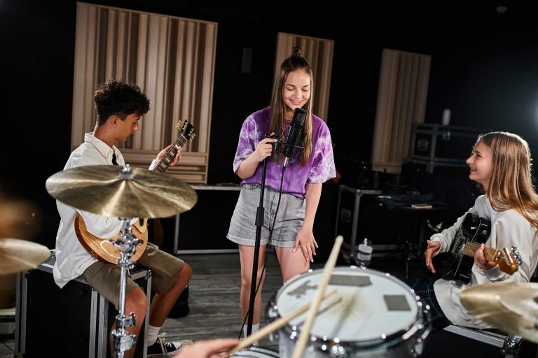 Listening Like a Pro: The Secret Weapon for Jazz Improvisers